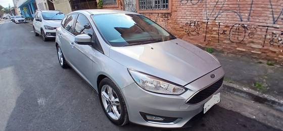 FORD FOCUS 1.6 SE 16V FLEX 4P POWERSHIFT